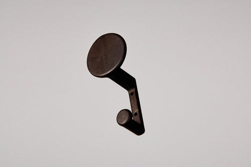 221220_StudioHenryWilson_Day_02_F.ACEWALLHOOKBLACKENED_0350.webp