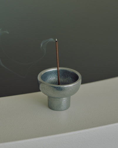 Incense_Burner_1022_0288-low_res.jpg