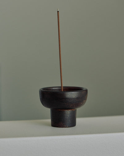 Incense_Burner_1022_0292-low_res.jpg