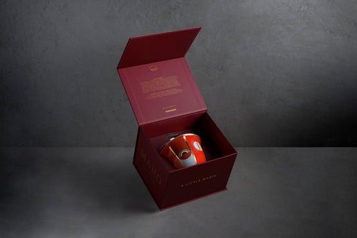MAHO-Candle-with-Box-Open-Happy-Hour_sRGB-120dpi-WEB.jpg